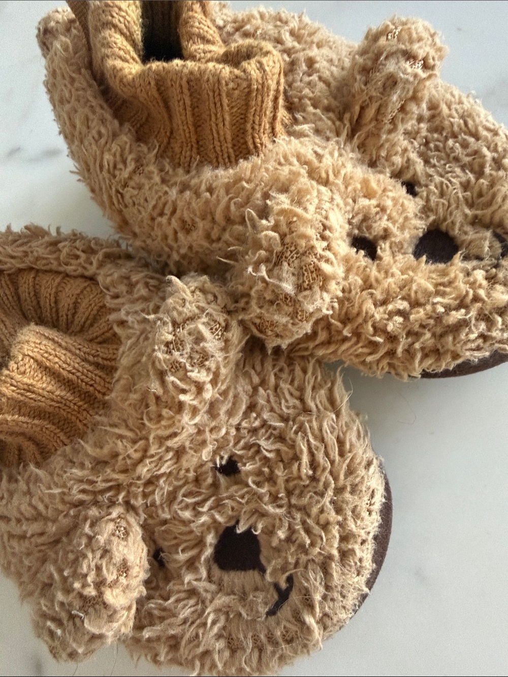 Baby GAP Brannan Bear Bootie Slip-On Slippers Size Medium 7/8 - Picture 2 of 4